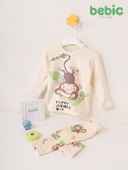 Playful monkey set
