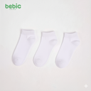 Plain White and Comfortable Socks with Soft Fabrics